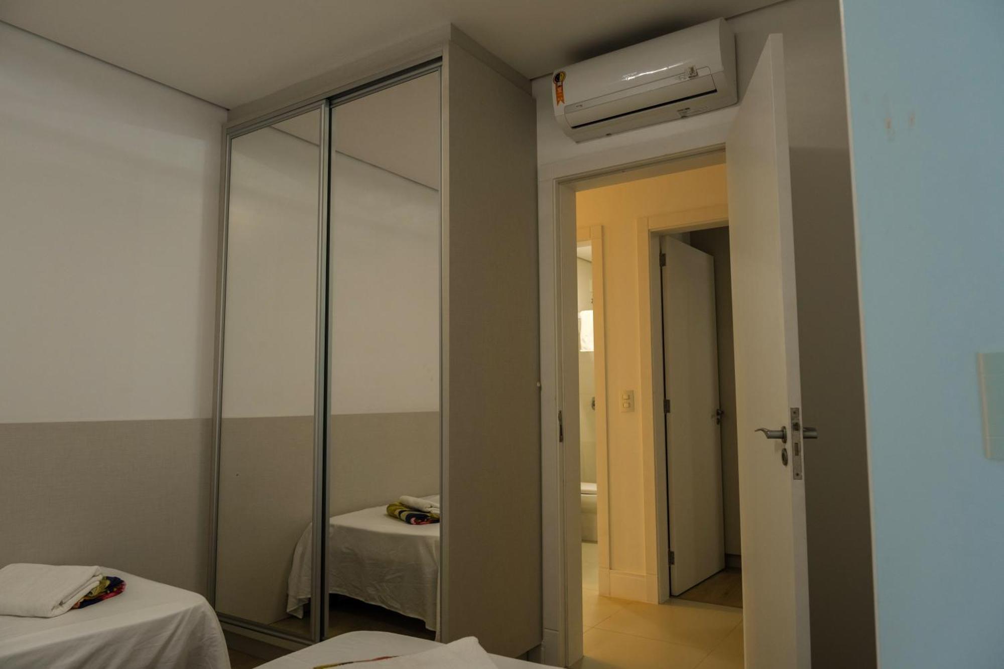 Apartment Paraiso Beira Mar Em Canasvieiras - Sua Sc